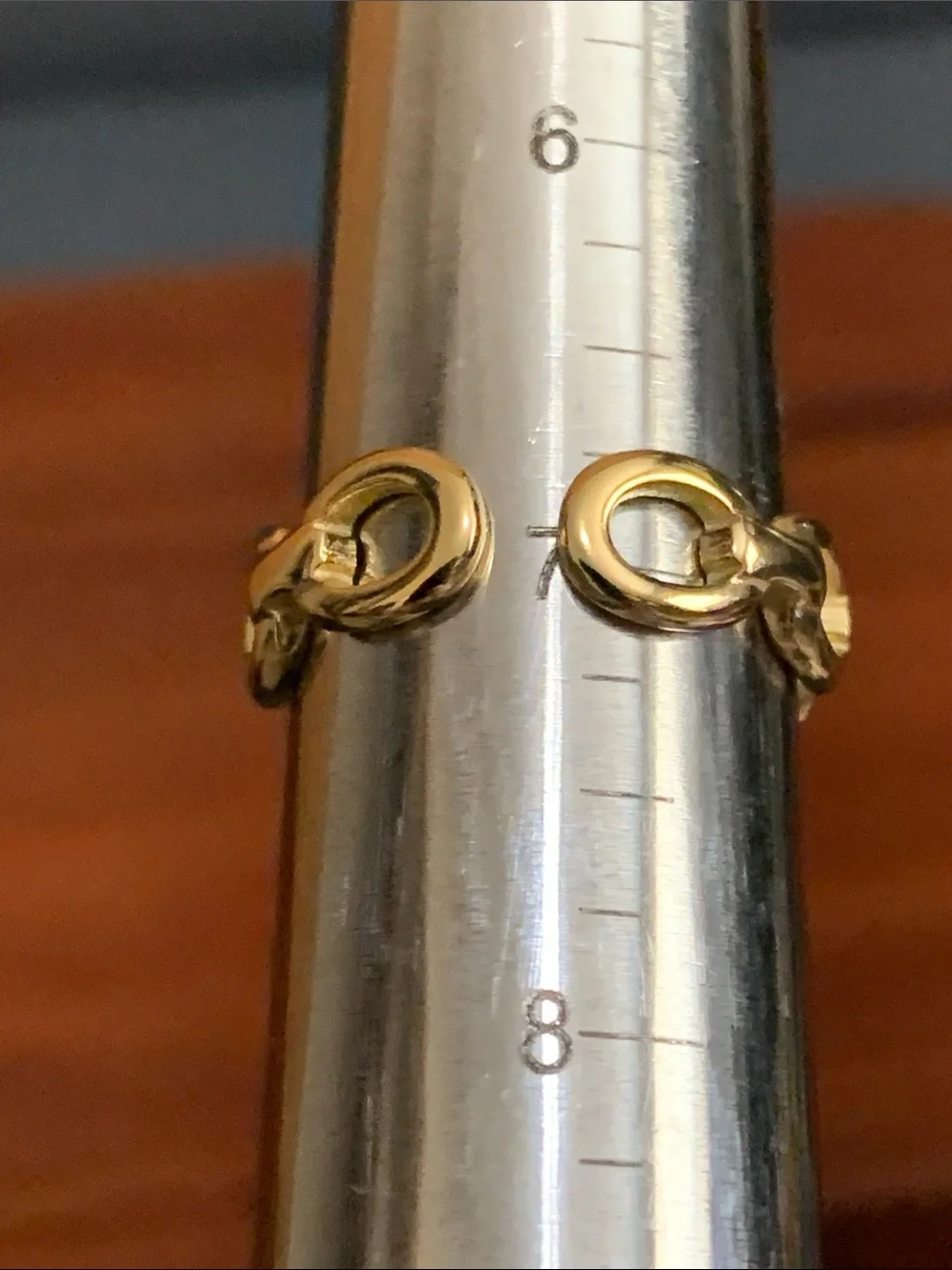 NWT gold tone link ring size 7